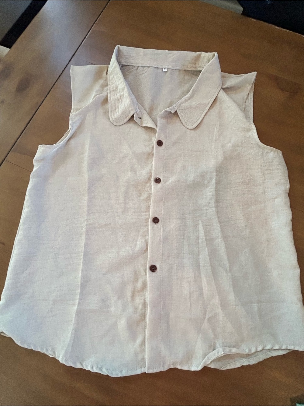 NWOT Sleeveless Cream Button-Front Linen Blend Shirt